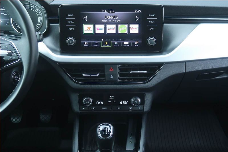 Škoda Scala (2023) 1.0 TSI, Serv.kniha, Tempomat - fotka 12 z 22
