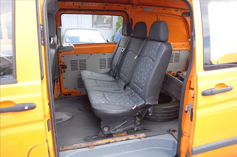 Mercedes-Benz Vito 2,2 CDi 80KW, ČR, 6MÍST,111. - fotka 13 z 27