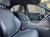 Mercedes-Benz Třídy C 200 4MATIC AMG Night - náhled 16