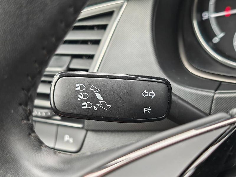Škoda Fabia Tour Ambition 1,0TSI - fotka 11 z 20