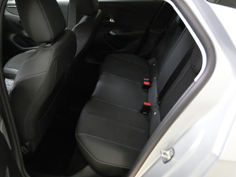 Opel Corsa - fotka 22 z 23