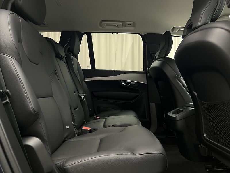 Volvo XC90 B5 AWD BRIGHT PLUS AUT 7 MÍST  - fotka 23 z 46