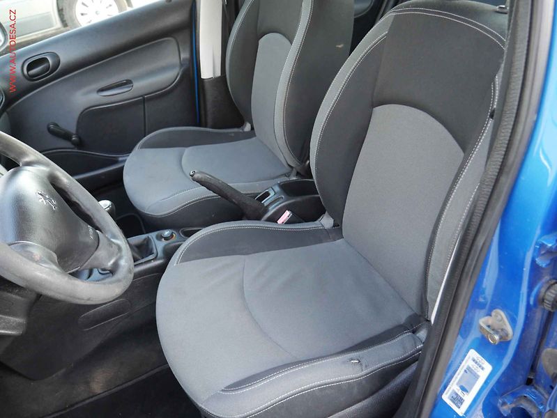 Peugeot 206 (2006) 1.4i, ČR - fotka 9 z 13