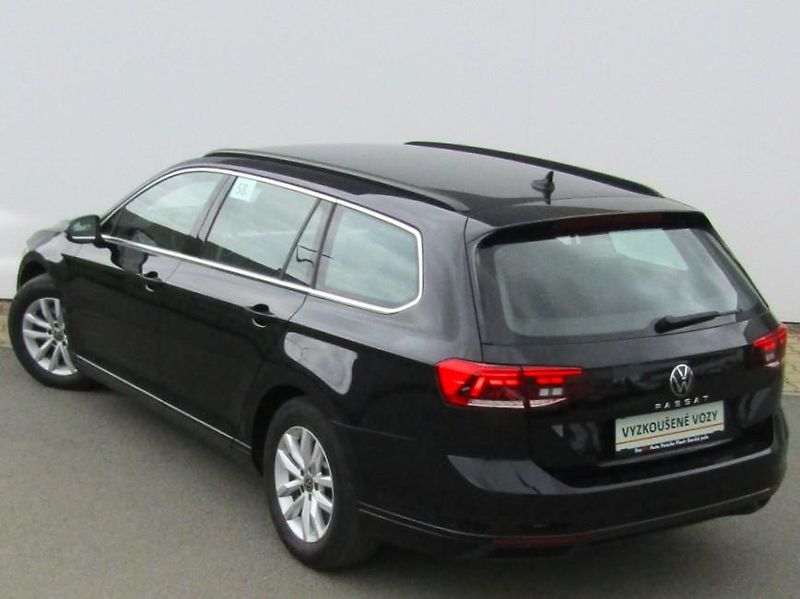 Volkswagen Passat Business 2.0 TDI 110KW DSG Var - fotka 13 z 30