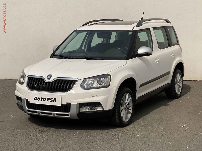 Škoda Yeti (2014) 1.6 TDi, Elegance, DSG - fotka 3 z 17