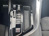 Peugeot 3008 GT HYBRIDe-EAT8 4x4 - náhled 26