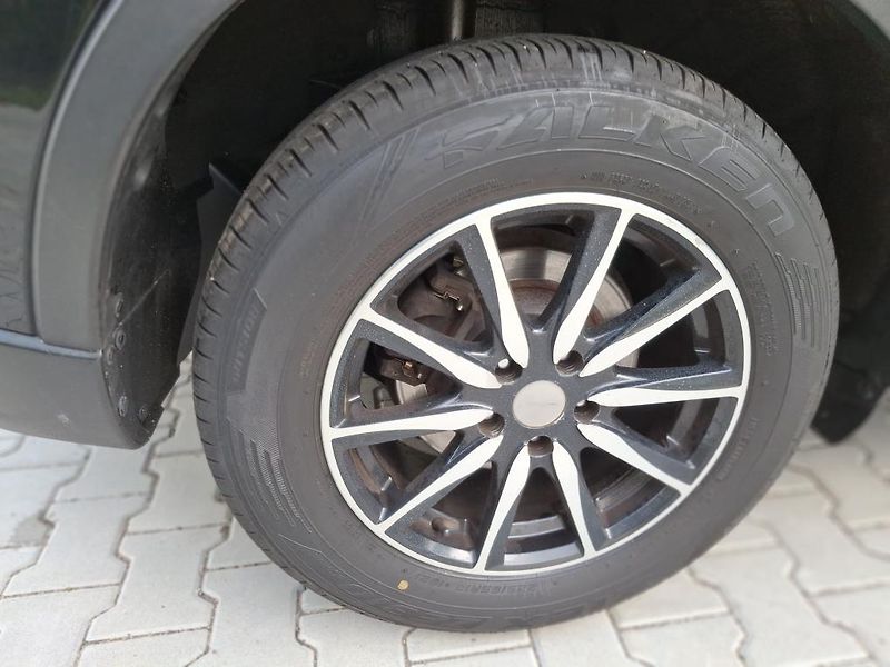 Mazda CX-5 2.0 benzin Rezervace - fotka 25 z 48