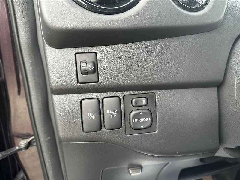 Daihatsu Materia 1,5 KLIMA LPG - fotka 17 z 18