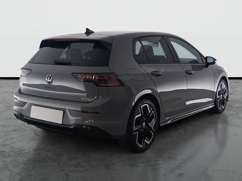 Volkswagen Golf (2024) R-Line 1.5 eTSI - fotka 5 z 17