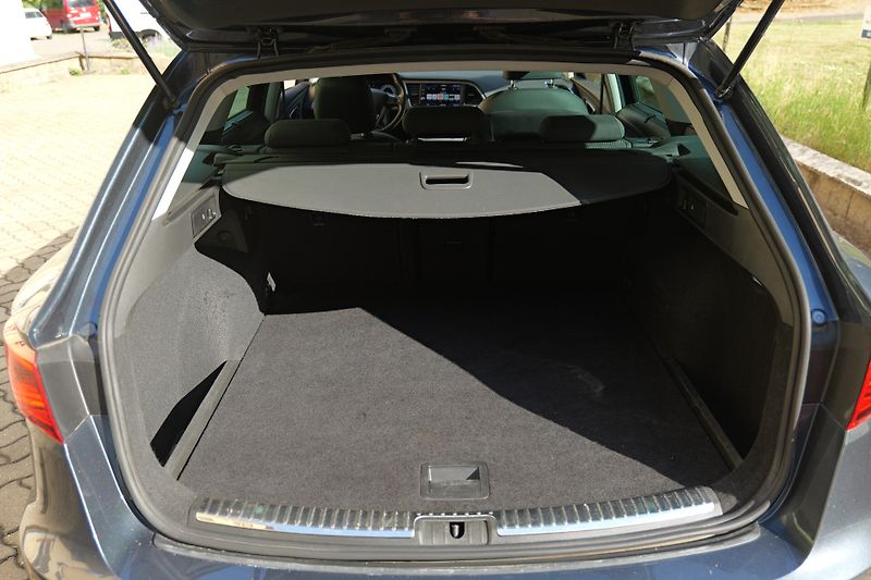 Seat Leon - fotka 34 z 35