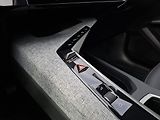 Peugeot 3008 ALLURE HYBRID 145k e-DCS6 - náhled 28