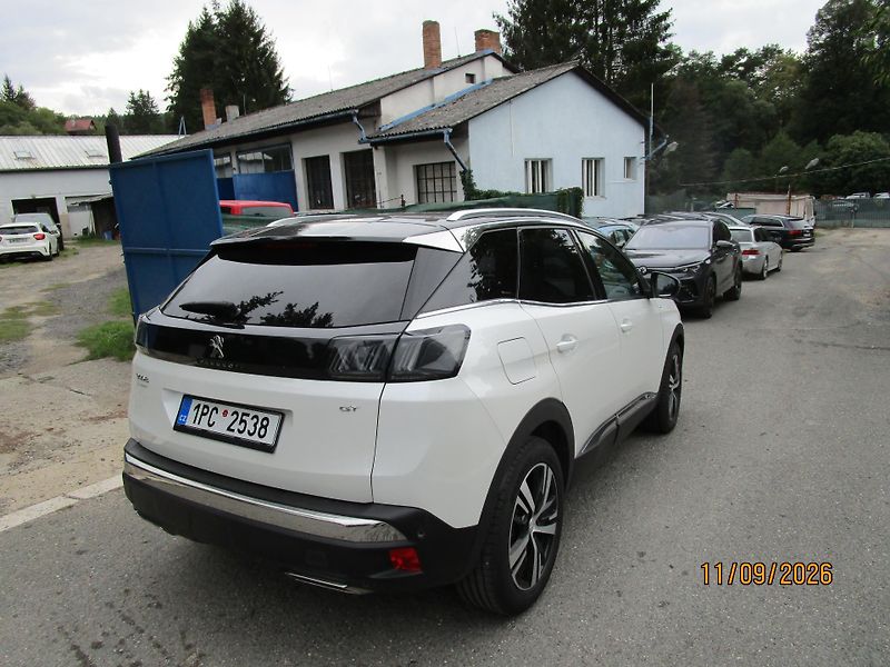 Peugeot 3008 (2021) GT 1,5 HDi - fotka 7 z 32