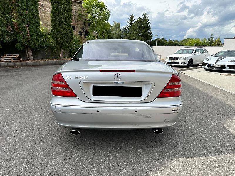 Mercedes-Benz CL 500 - fotka 5 z 17