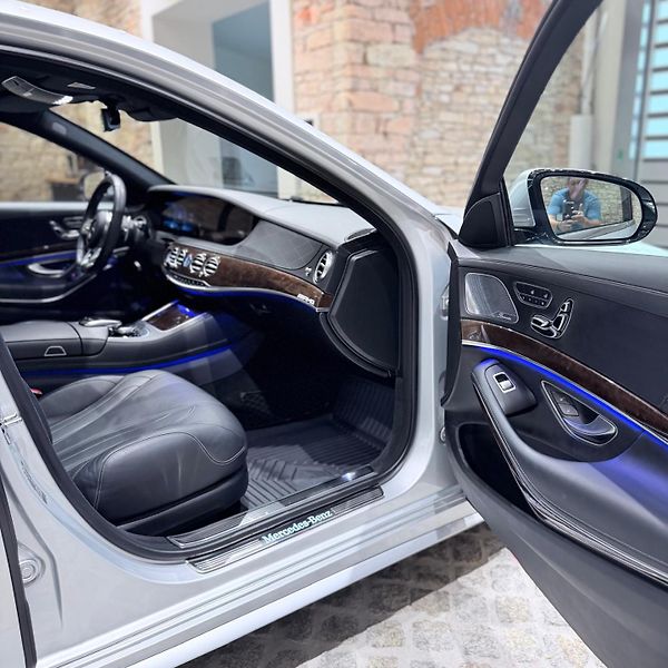 Mercedes-Benz Třídy S (2019) S 560L - fotka 20 z 32