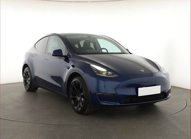 Tesla Model Y (2022) Long Range AWD 79kWh, SoH 90% - fotografie inzerátu