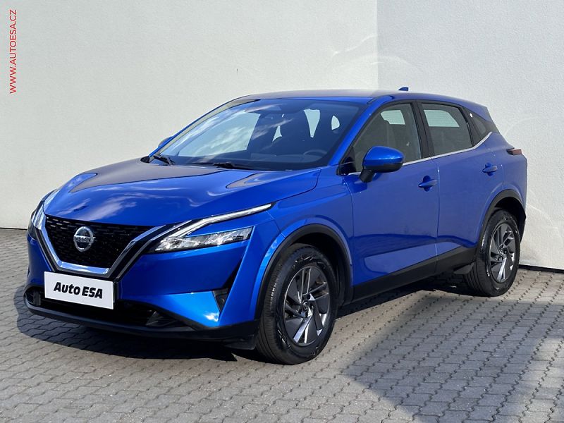 Nissan Qashqai (2023) 1.3 dig-t, 1.maj,ČR - fotka 3 z 3