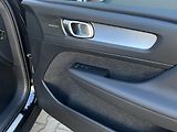 Volvo XC40 B3 FWD BE // 360 // kola - náhled 12