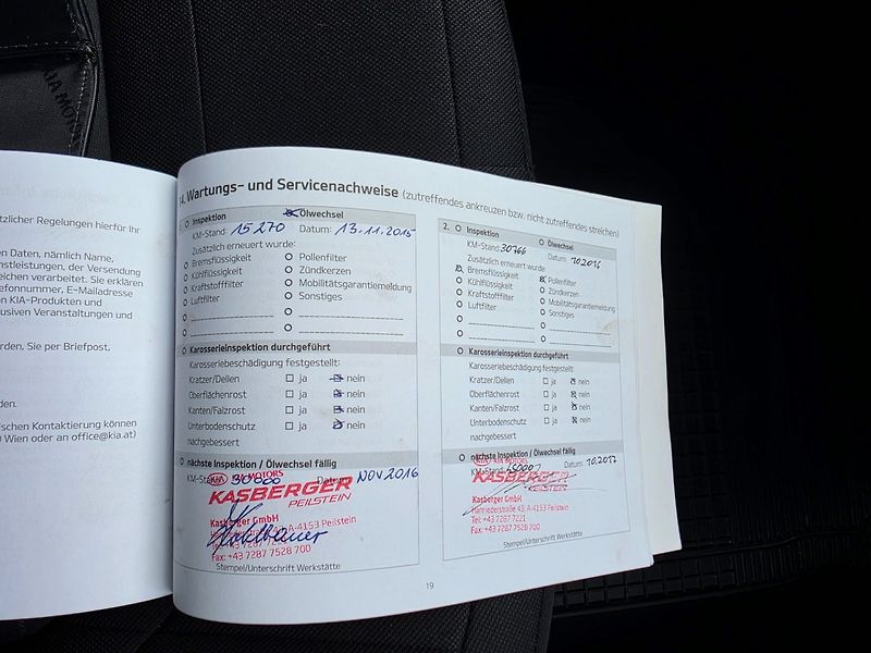 Kia Ceed (2015) 1.4 i TOP STAV - fotka 20 z 23