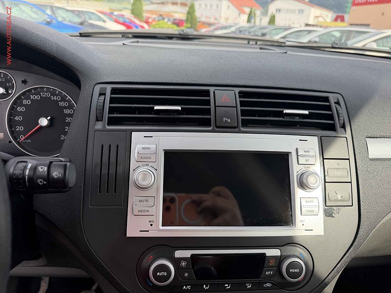 Ford C-MAX (2007) 1.6 TDCi, AC, TZ, temp - fotka 13 z 16