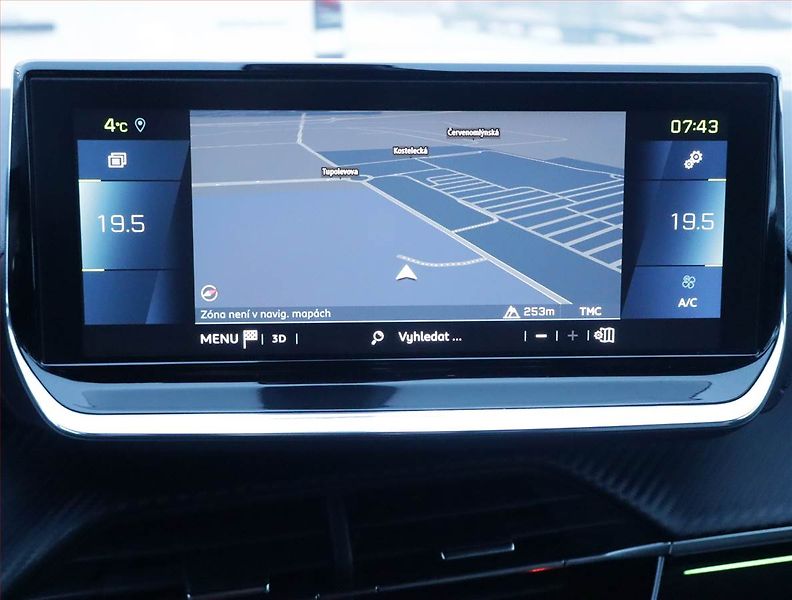 Peugeot 208 (2020) GT 50 kWh, SoH 90%, Automat - fotka 19 z 22