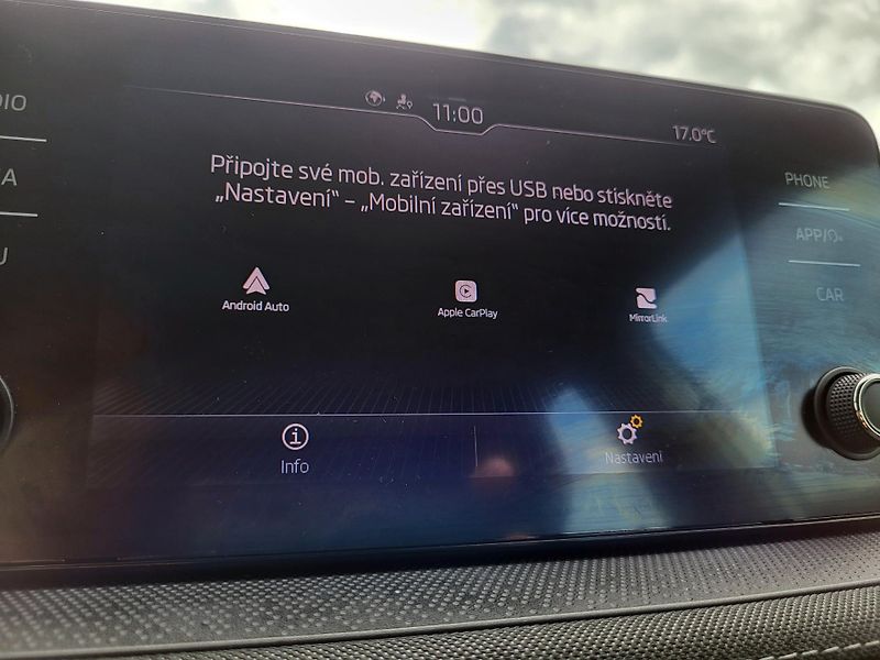 Škoda Fabia IV 1.0 TSI STYLE - fotka 16 z 44