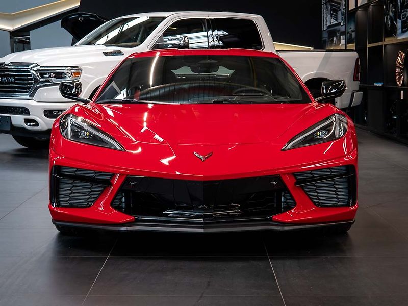 Chevrolet Corvette (2026) 6.2 Stingray 3LT Z51 Facelift - fotka 11 z 45