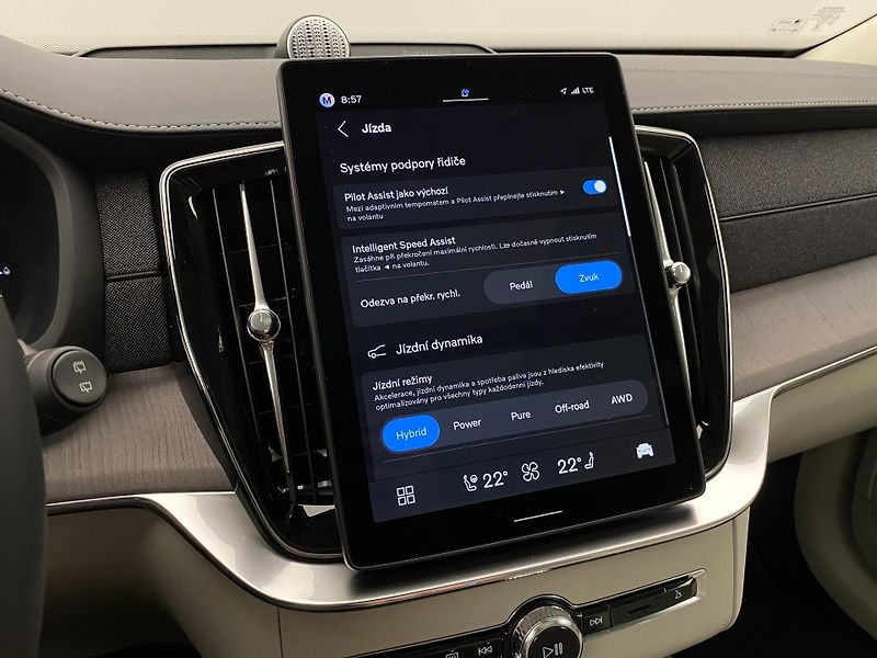 Volvo XC90 (2026) T8 AWD Plug-in DARK ULTRA - fotka 54 z 74