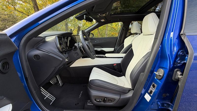 Lexus RX 500h 500H 2,4 HEV F SPORT SPECIAL E - fotka 10 z 28