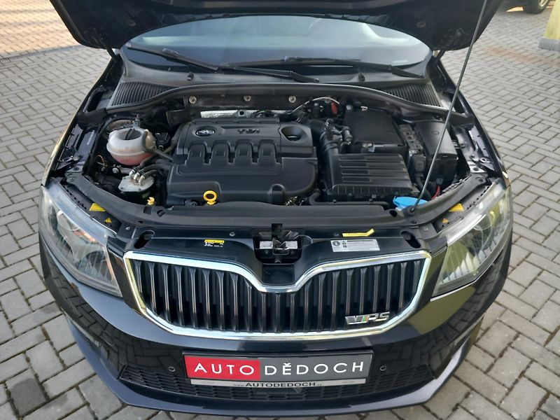 Škoda Octavia (2016) 2,0TDi 135kw RS 4x4  DSG NAVI  - fotka 40 z 48