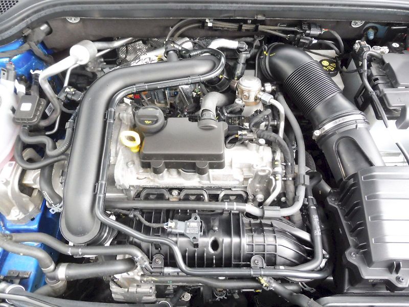 Škoda Kamiq (2025) Selection 1,0 TSI 85kW - fotka 22 z 26