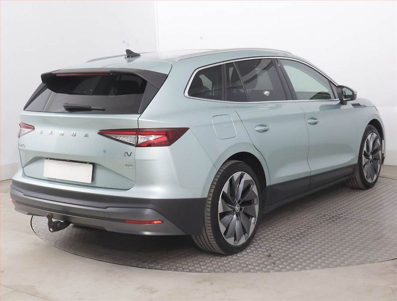 Škoda Enyaq (2021) First Edition iV 80 (82 kWh) - fotka 5 z 21