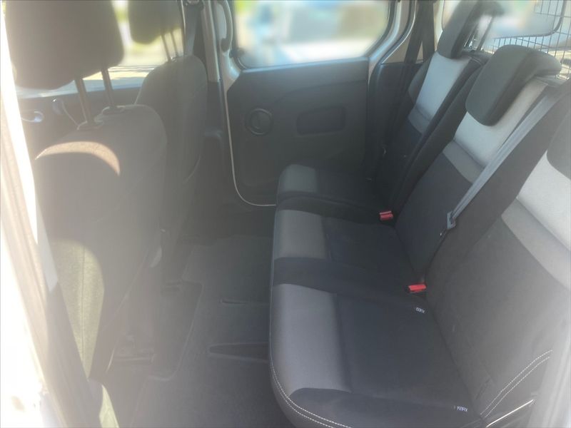 Renault Kangoo 1,5 BDCi Zen - fotka 8 z 11