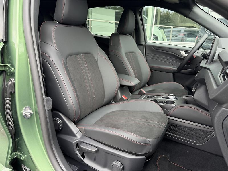 Ford Kuga (2026) ST-Line X, 5dveřová, 2.5 Durat - fotka 9 z 21