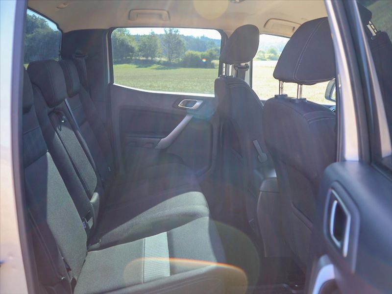 Ford Ranger 2,0 TDCi 125kW tažné CZ DPH - fotka 11 z 31