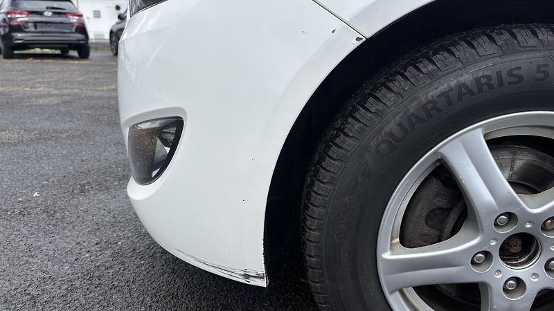 Hyundai ix20 (2013) 1,4CRDi TRIKOLOR - fotka 5 z 17