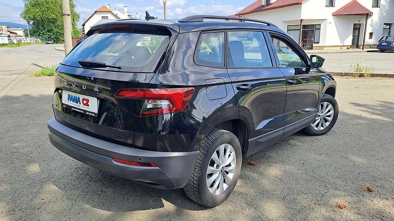 Škoda Karoq 1.6TDi Elegance NAVI - fotka 6 z 29
