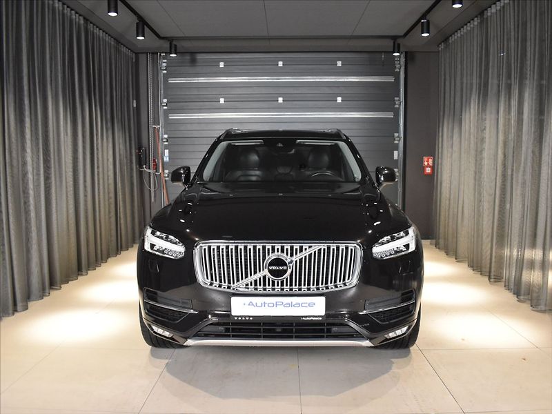 Volvo XC90 2,0 D5 AWD INSCRIPTION Pano - fotka 6 z 24