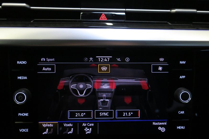 Volkswagen Arteon Shooting Brake (2021) 2.0 TSI 235kW BMT 4MOT DSG R - fotka 31 z 50