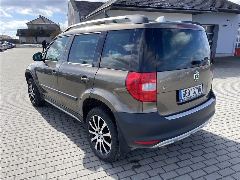 Škoda Yeti 2,0 TDi 81kw Ambiente Tažné, p - fotka 3 z 43