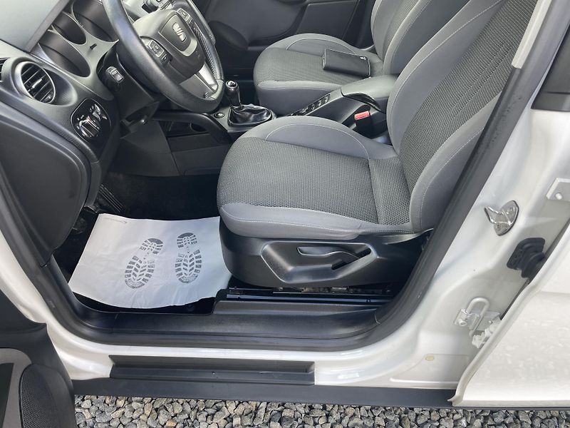 Seat Altea 1.6TDi 105PS XXL ECOMOTIVE TOP - fotka 99 z 189