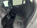 Volvo V60 2,0 145kW FWD PLUS DARK  B4 - náhled 13