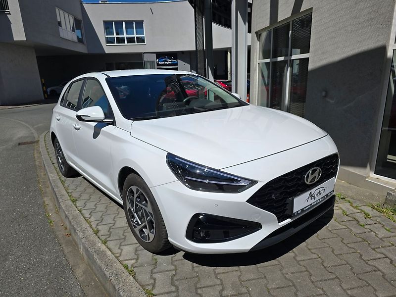 Hyundai i30 1.0 T-GDi Comfort, serv.kn.,CZ - fotka 7 z 26