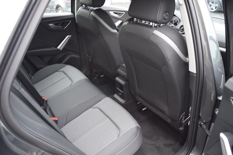 Audi Q2 (2025) 1.5TSI 110kw 35TFSI S-LINE NAV - fotka 44 z 46
