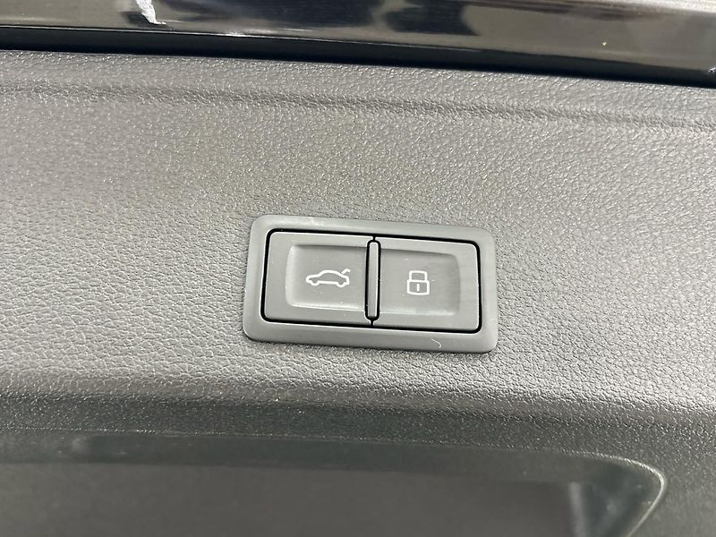 Audi A4 Allroad Kombi quattro 0 - fotka 29 z 30