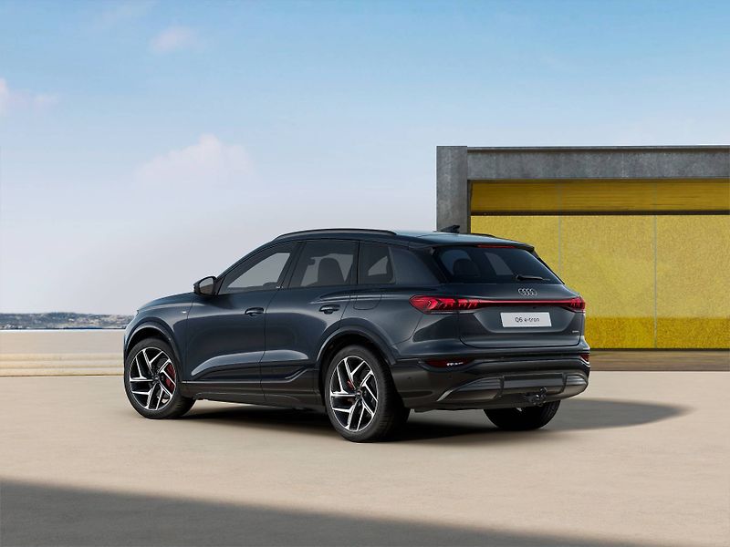 Audi Q6 e-tron quattro 100kWh - fotka 3 z 7