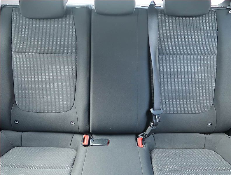 Kia Stonic (2018) 1.25 CVVT, Serv.kniha - fotka 10 z 15