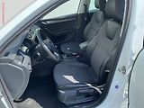 Škoda Octavia (2018) 1.6 TDi, Style, LED, navi - náhled 9