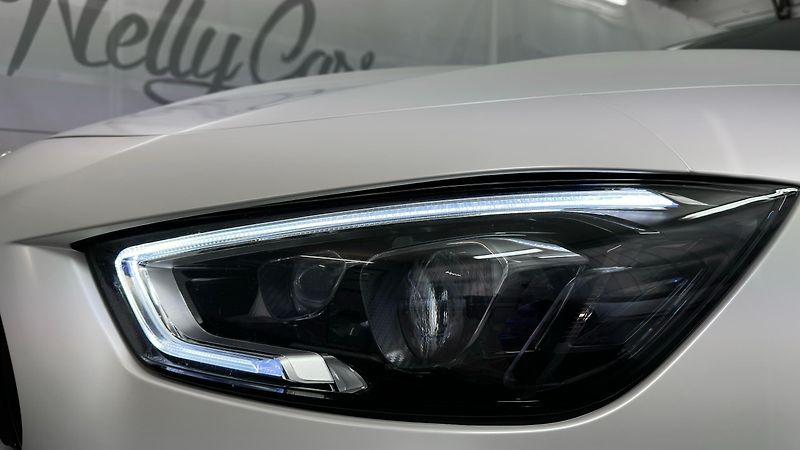 Mercedes-Benz AMG GT AMG GT 63 S 4MATIC+ - fotka 15 z 59