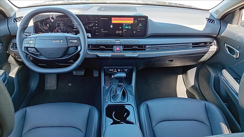 Kia K4 1,6 SW T-GDi 7DCT TOP - fotka 10 z 12