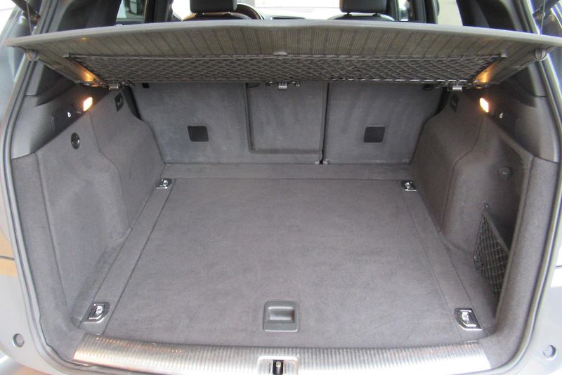 Audi Q5 2.0 TDI S-Line QATTRO SADA KOL - fotka 21 z 32